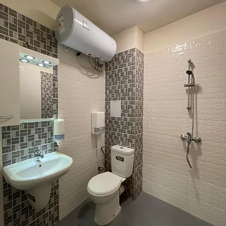 Colonel 936 Apartment